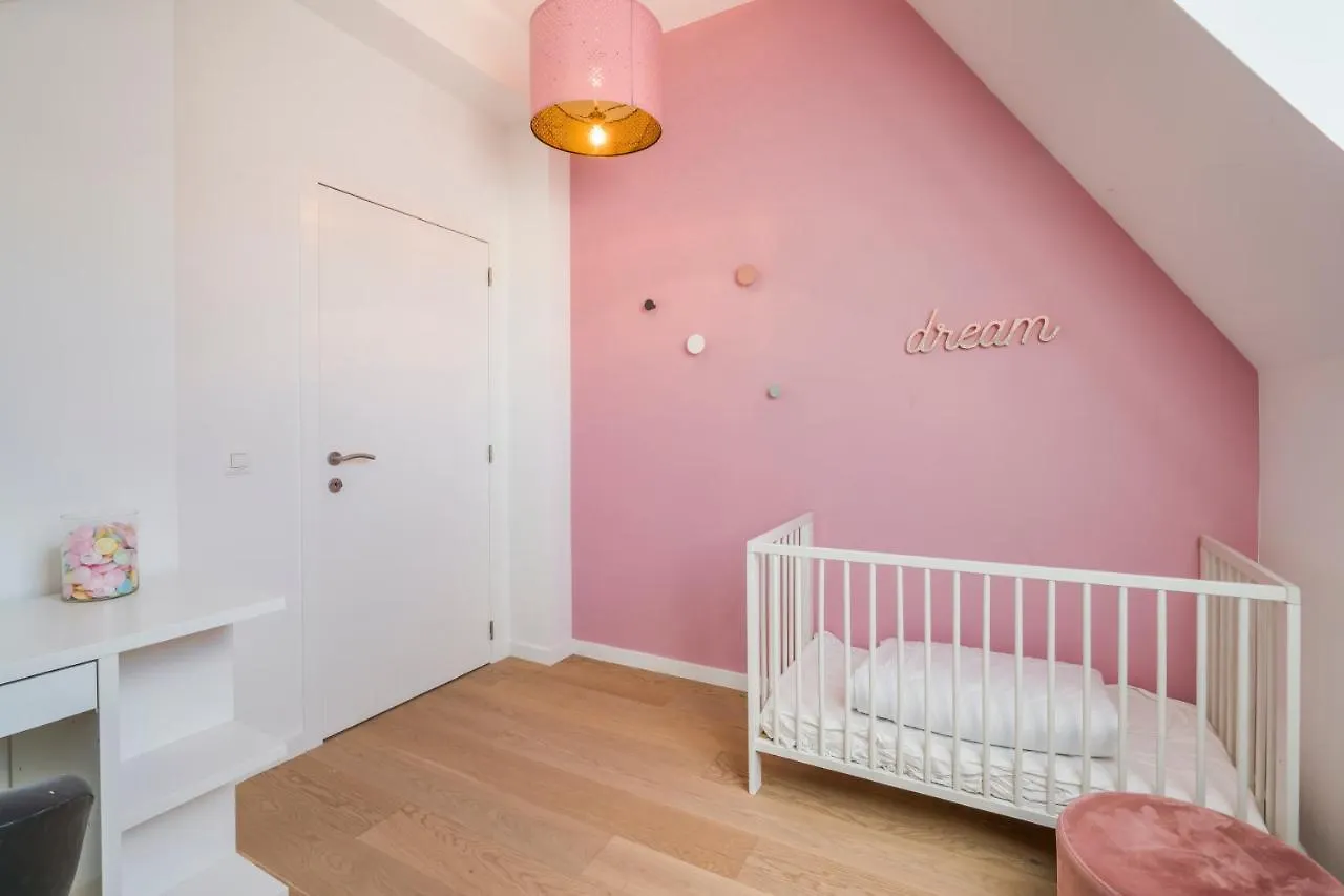Holiday home Sersea - Spacious Holiday House In Ostend With Garage