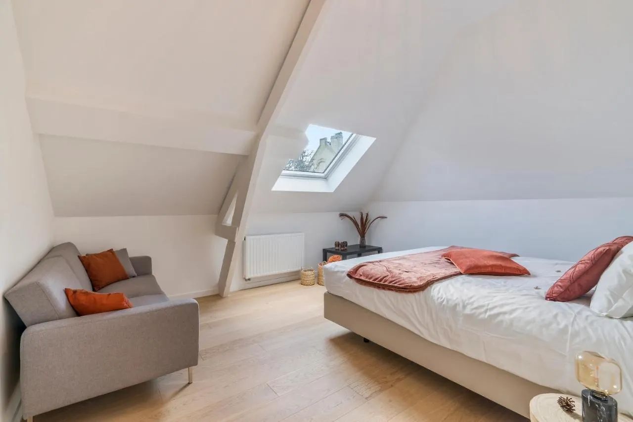 Sersea - Spacious Holiday House In Ostend With Garage 0*,  Belgium